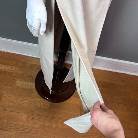 BCBG MaxAzria long vest medium cream wool minimalist quiet luxury cream Thrones - Picture 9 of 15